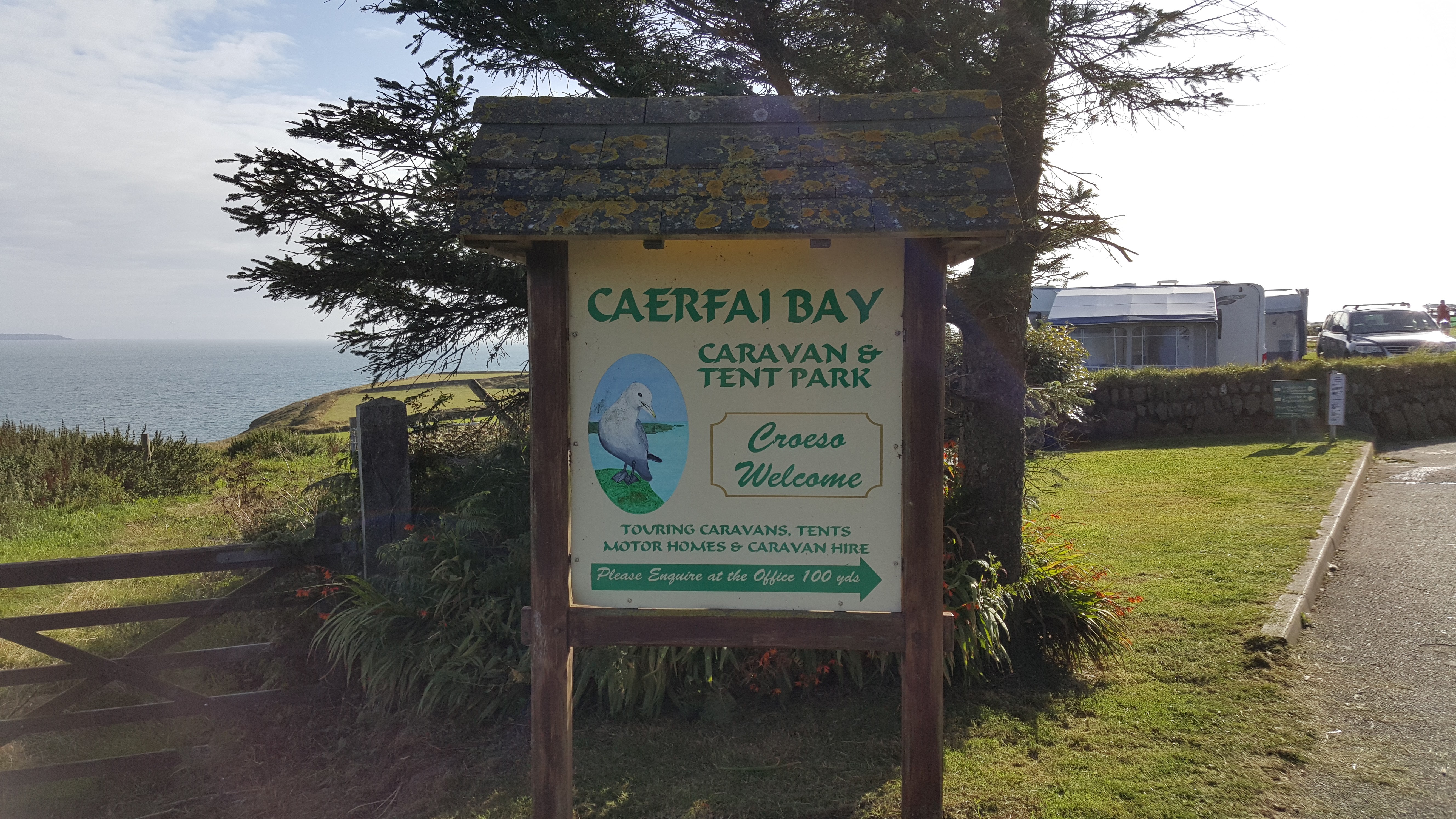 Welcome to Caerfai Bay